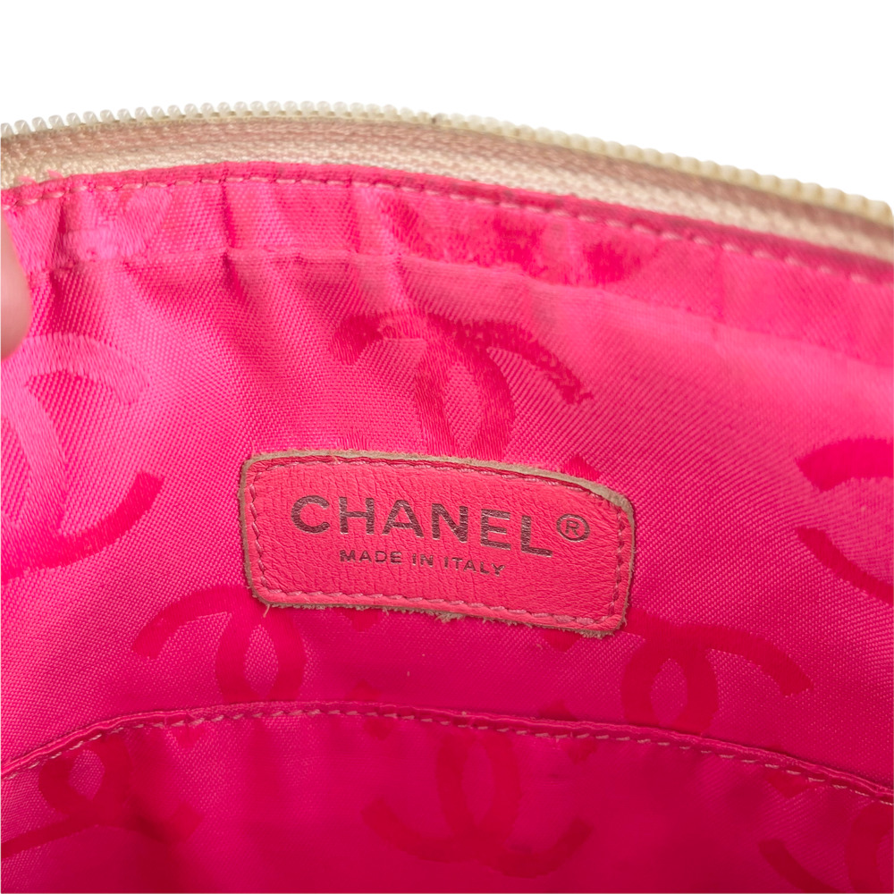 CHANEL Cambon Crossbody Bag Cream White Quilted Leather CC Logo - Picture 5 of 10